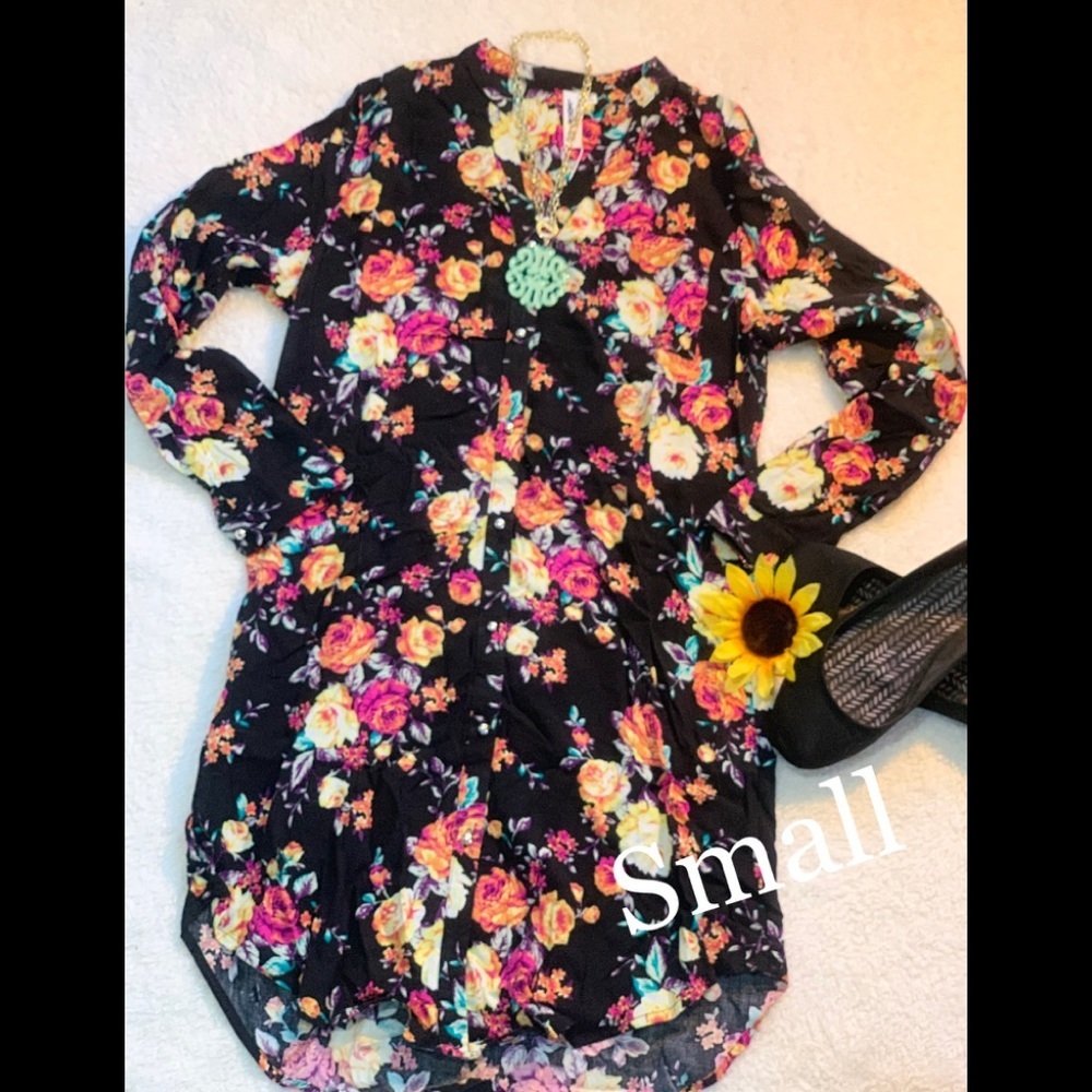 Black long sleeve flower dress